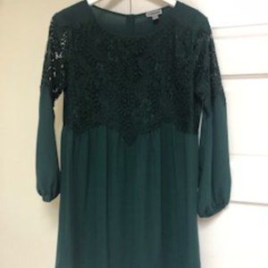 Chelsea28 Green Dress with Lace and Buttons